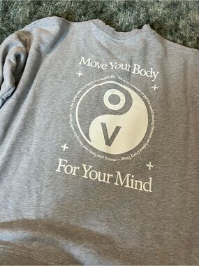 Women’s Outdoor Voices Light Gray Sweatshirt Size Small